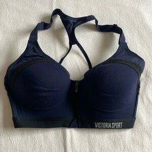 Victorias Secret Incredible Sports Bra